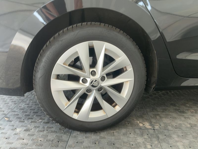 Skoda Octavia 2.0 TDI First Edition 2020 – снимка 9