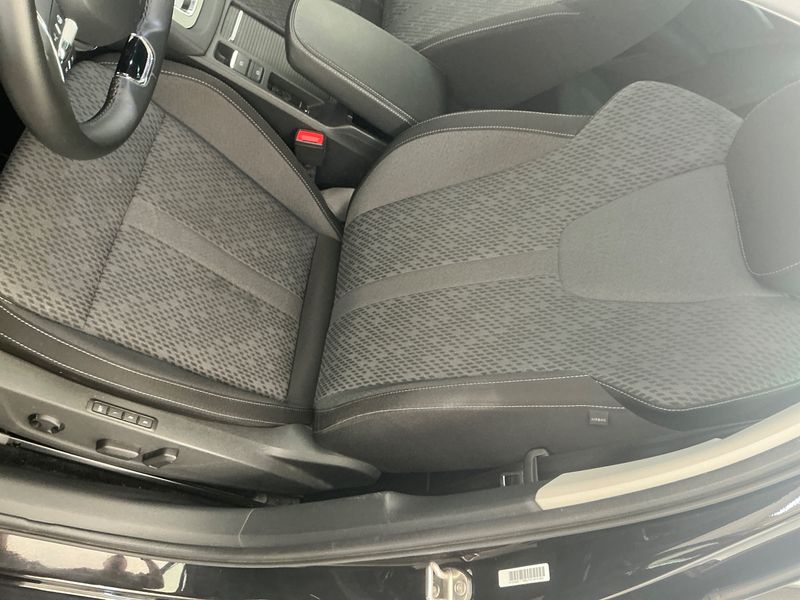 Skoda Octavia 2.0 TDI First Edition 2020 – снимка 28