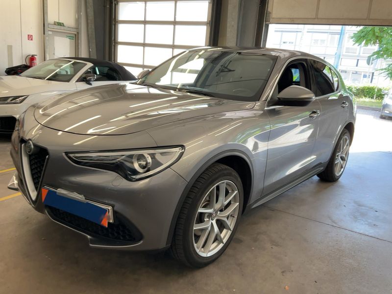 Alfa Romeo Stelvio 2.0 Turbo First Edition