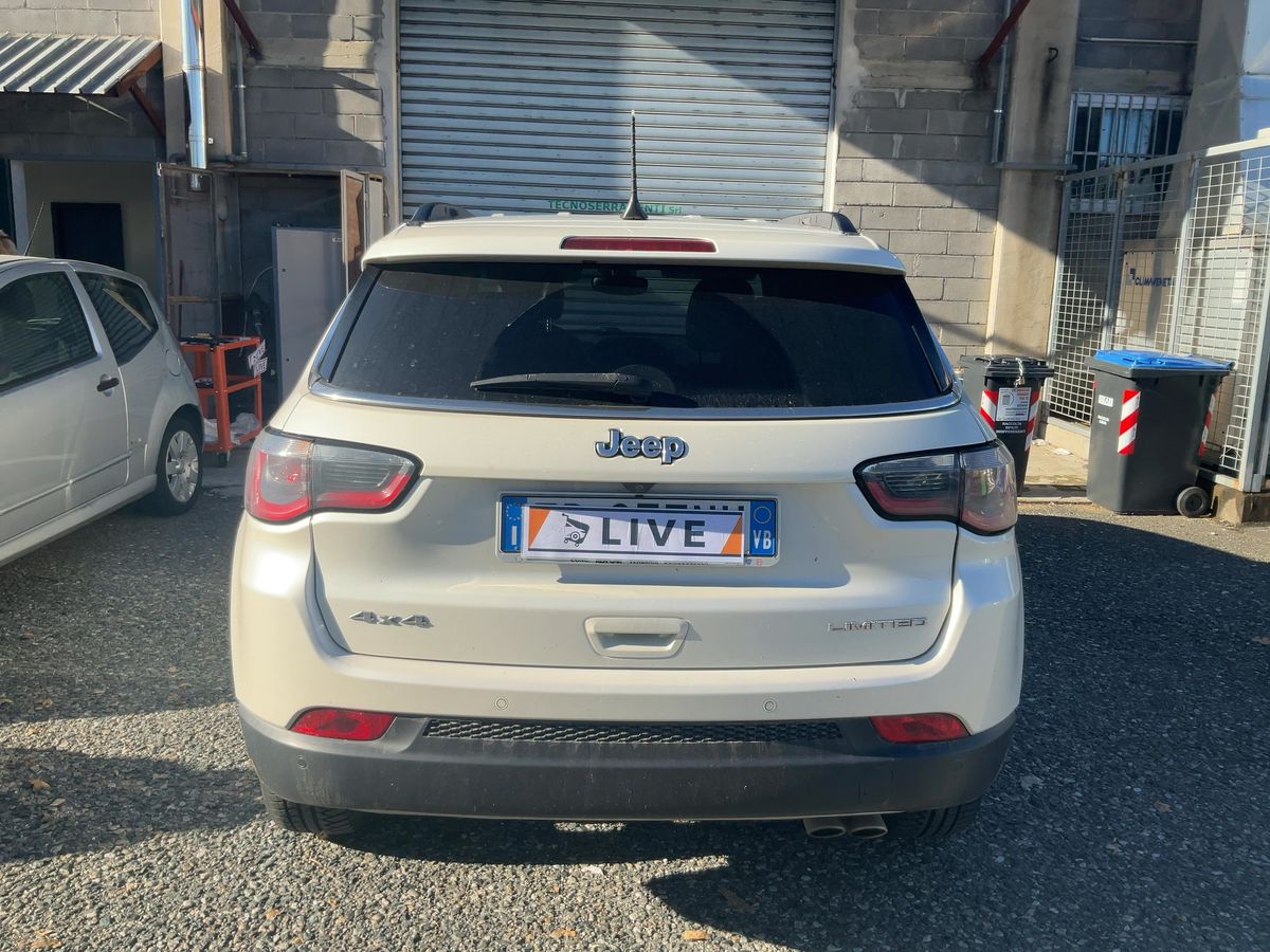 Jeep Compass 2.0 M-Jet Limited 4WD - Immagine 3