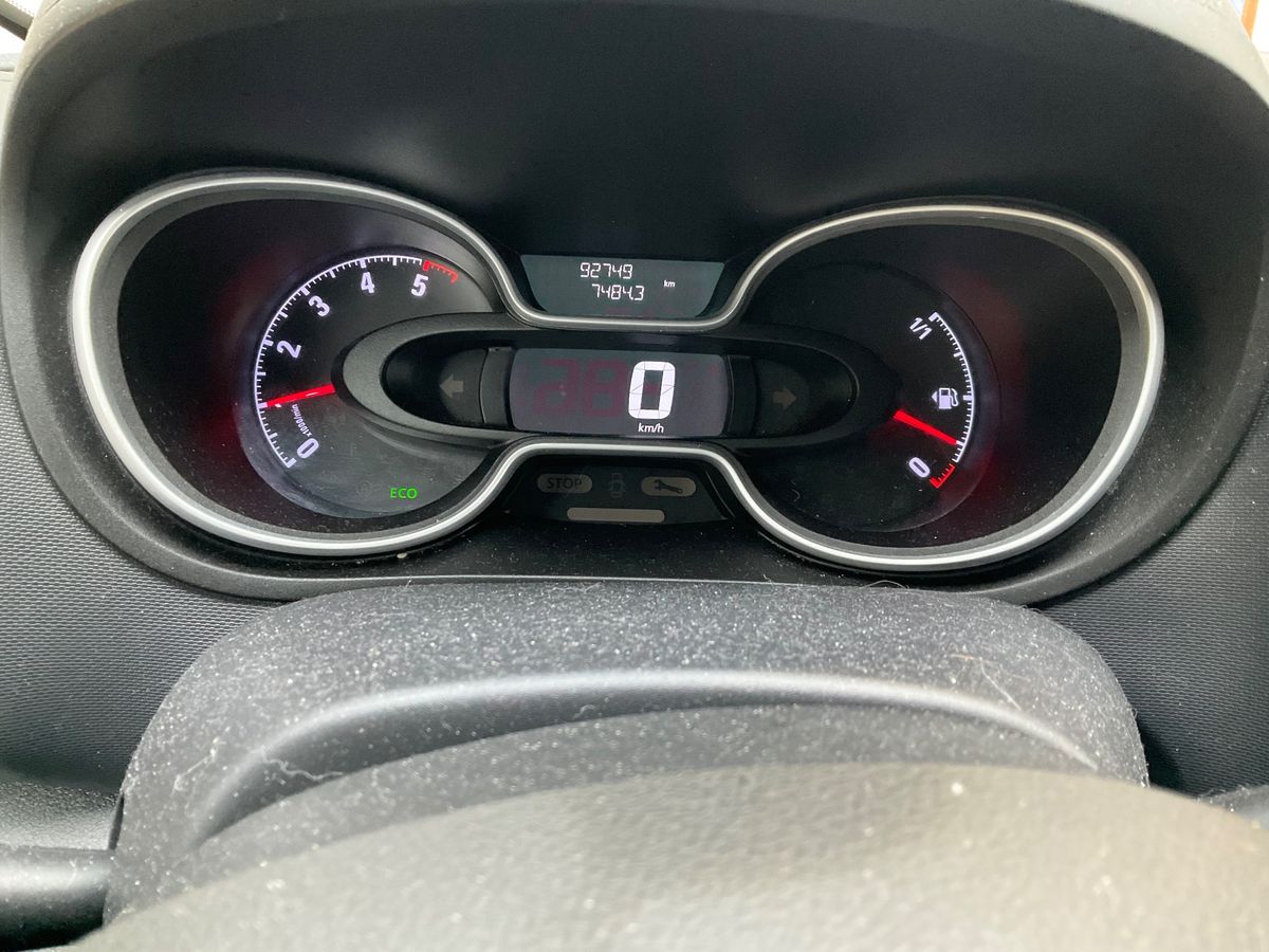 Opel Vivaro 2017 — photo 20