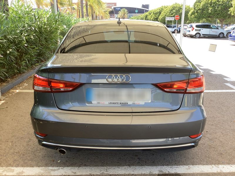 Audi A3 Limousine 1.6 TDI Design 2018 – снимка 7