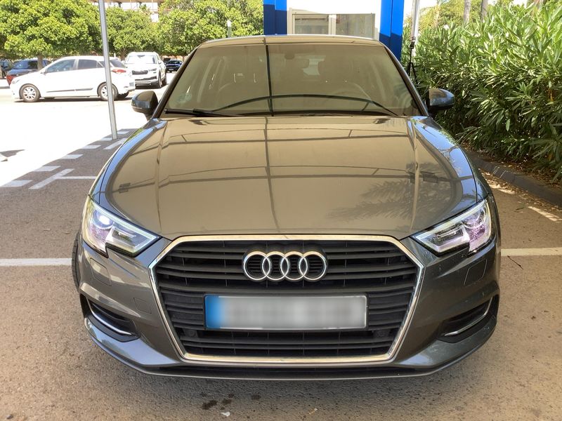 Audi A3 Limousine 1.6 TDI Design 2018 – снимка 14