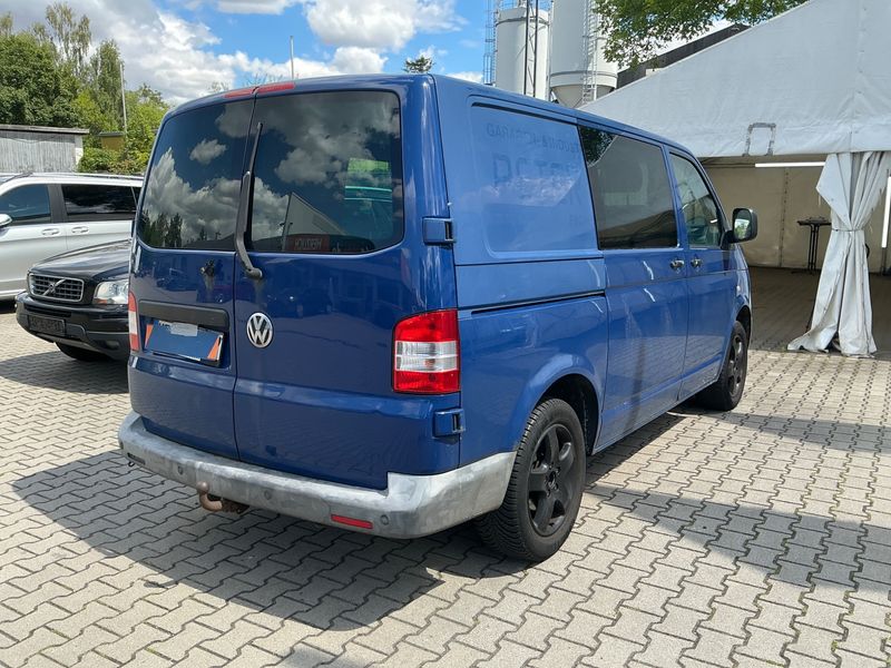 Volkswagen T5 Transporter 2.5 TDI Kasten — zdjęcie 2