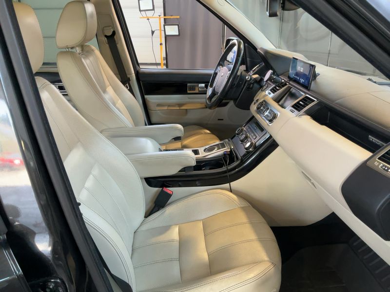 Land Rover Range Rover Sport 3.0 TD V6 SDV6 HSE — zdjęcie 11
