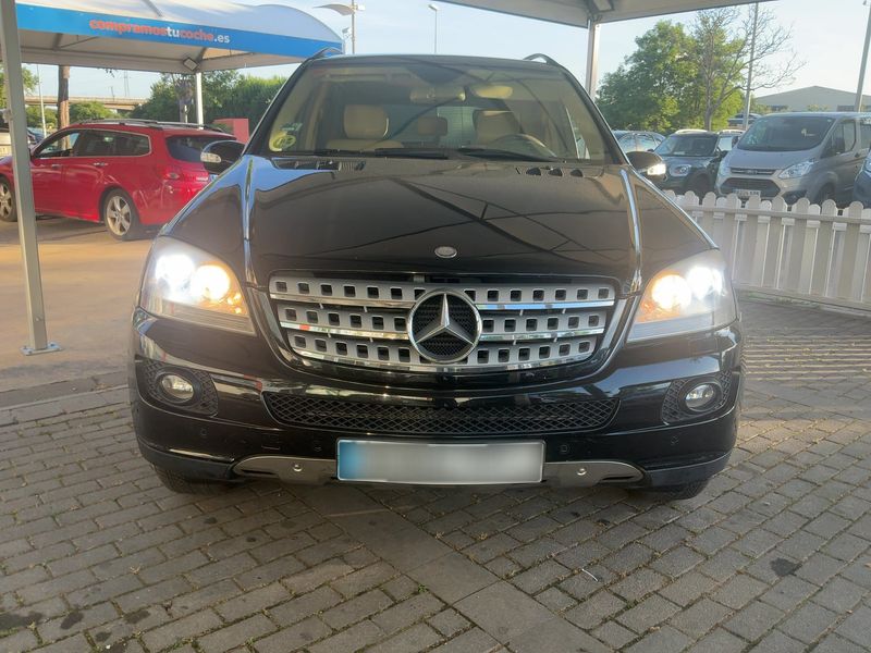 Mercedes-Benz M-Klasse ML 320 CDI — zdjęcie 9