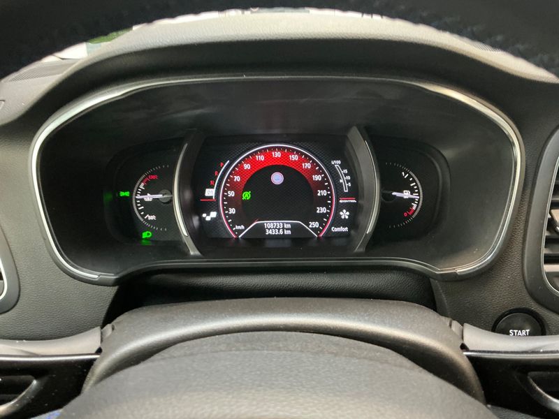 Renault Megane 1.6 TCe Energy GT — zdjęcie 13