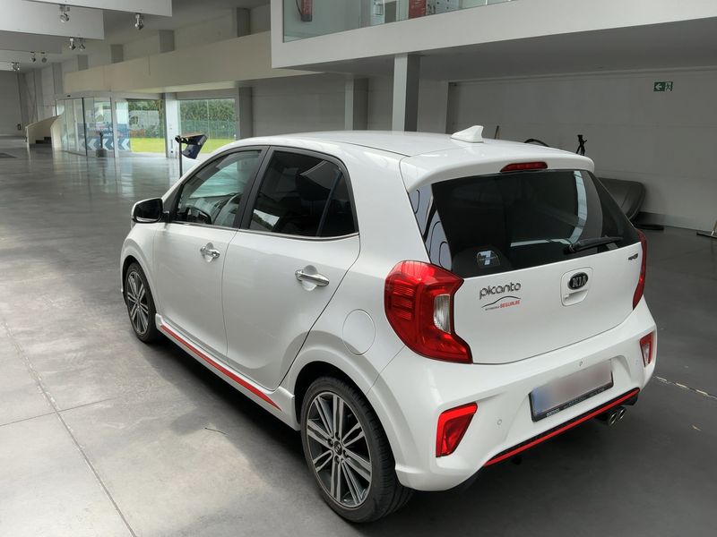 Kia Picanto 1.2 GT Line — zdjęcie 3