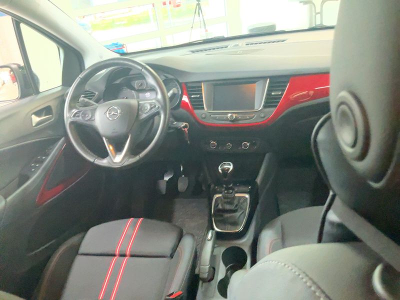Opel Crossland X 1.2 Turbo GS Line — zdjęcie 12