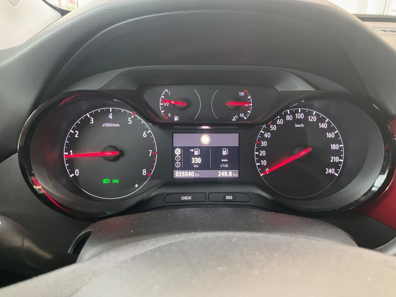 Opel Crossland X 1.2 Turbo GS Line — zdjęcie 13