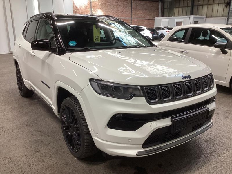 Jeep Compass 1.3 T4 4xe Plug-in Hybrid S — zdjęcie 4