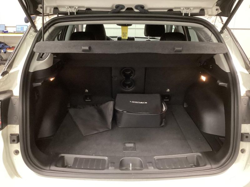 Jeep Compass 1.3 T4 4xe Plug-in Hybrid S — zdjęcie 6