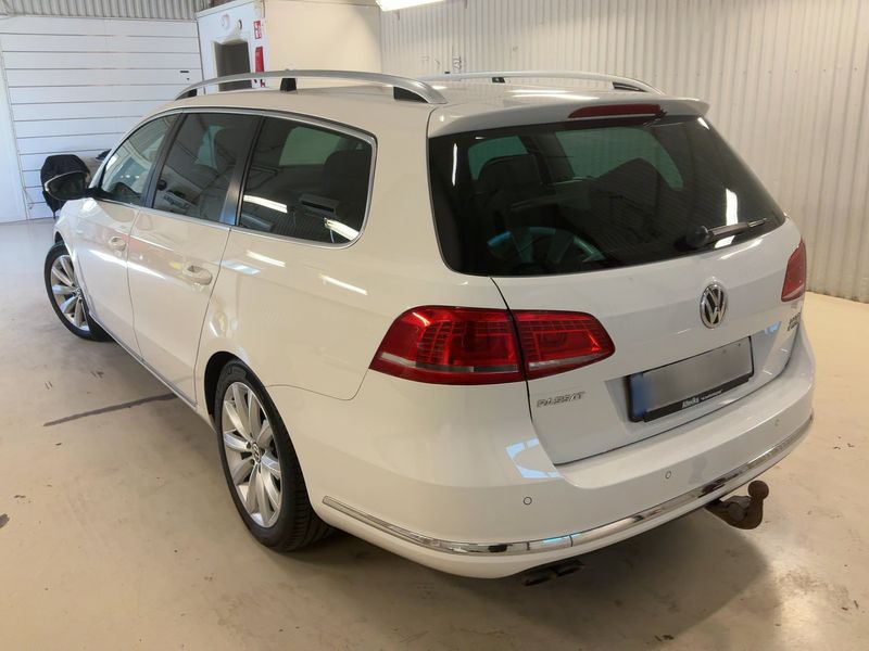 Volkswagen Passat 2.0 TDI Comfortline 4Motion BlueMotion Tech 2014 – снимка 6