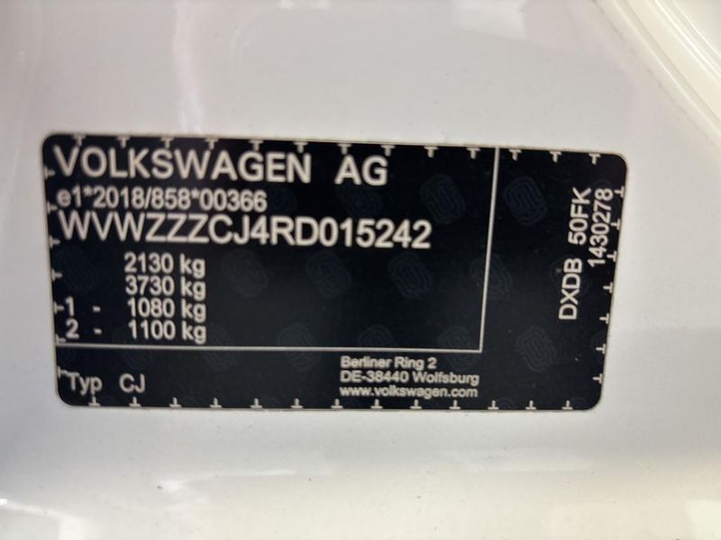 Volkswagen Passat 1.5 eTSI Business — zdjęcie 17