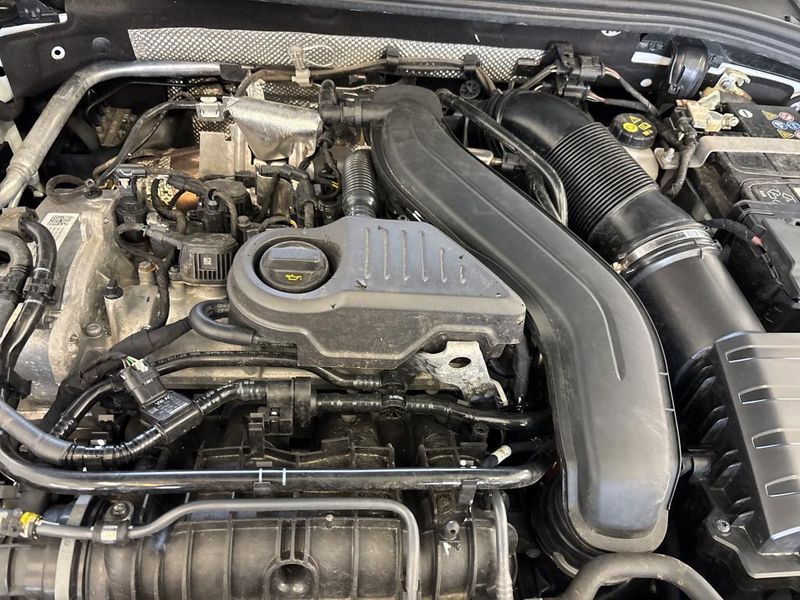 Volkswagen Passat 1.5 eTSI Business — zdjęcie 41