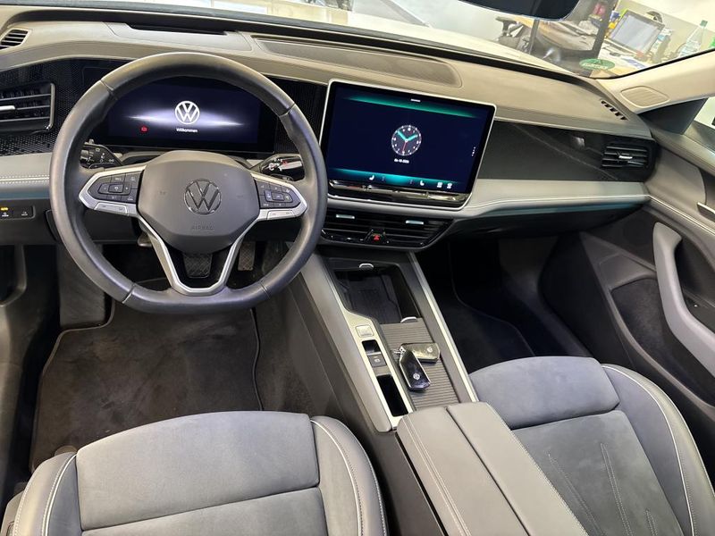 Volkswagen Passat 1.5 eTSI Business — zdjęcie 20