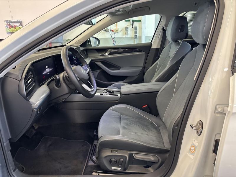 Volkswagen Passat 1.5 eTSI Business — zdjęcie 10