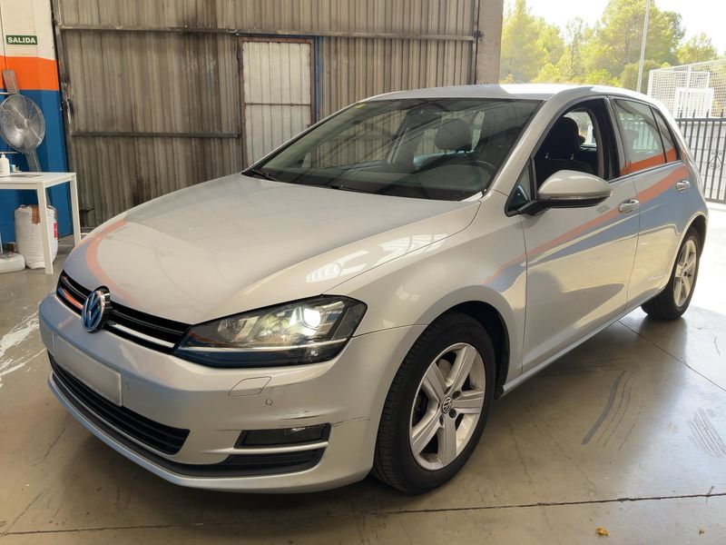 Volkswagen Golf VII 2.0 TDI Advance BlueMotion Tech 2014 – снимка 1