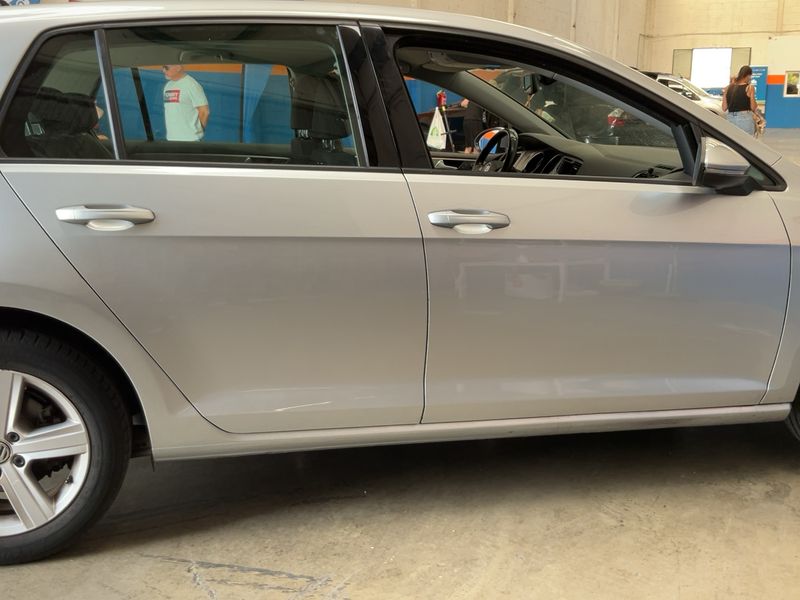 Volkswagen Golf VII 2.0 TDI Advance BlueMotion Tech 2014 – снимка 10