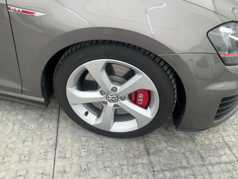 Volkswagen Golf VII 2.0 TFSI GTI "Performance" BlueMotion Tech 2014 – снимка 11