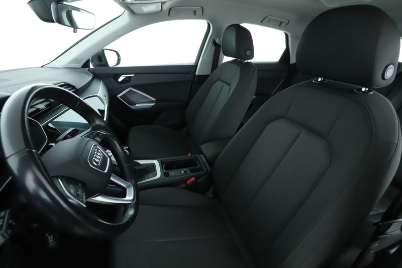 Audi Q3 Sportback 35 TFSI Mild-Hybrid S line — zdjęcie 11