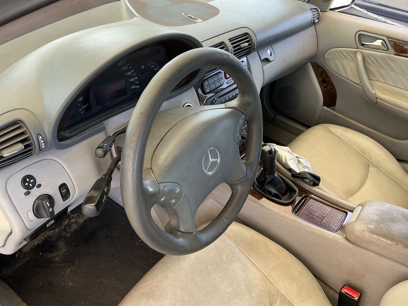 Mercedes-Benz C-Klasse C 220 CDI Elegance 2001 – снимка 35