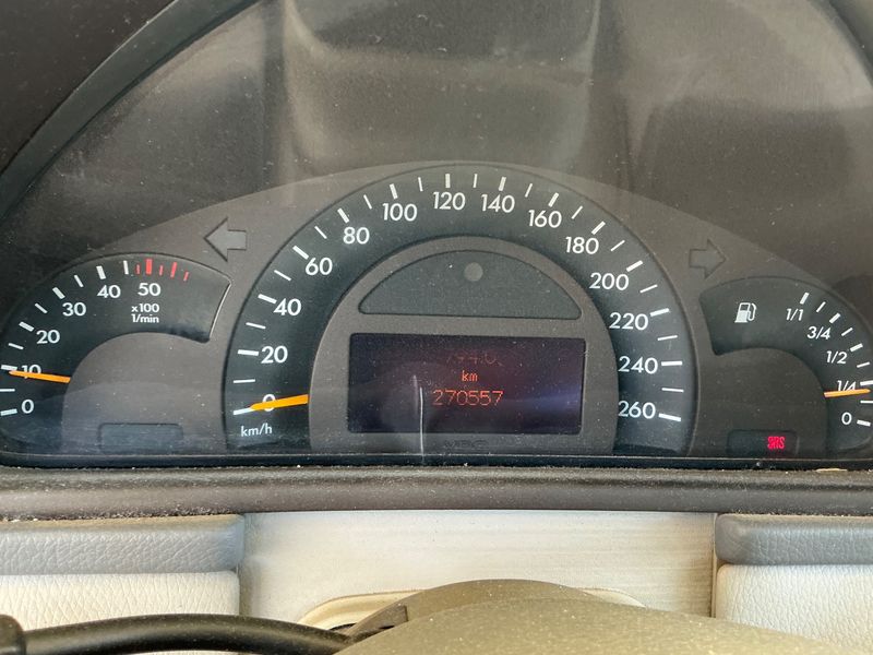 Mercedes-Benz C-Klasse C 220 CDI Elegance 2001 – снимка 42