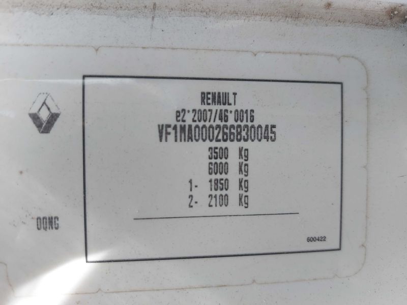 Renault Master 2.3 dCi L3H3 3,5 Confort — zdjęcie 15
