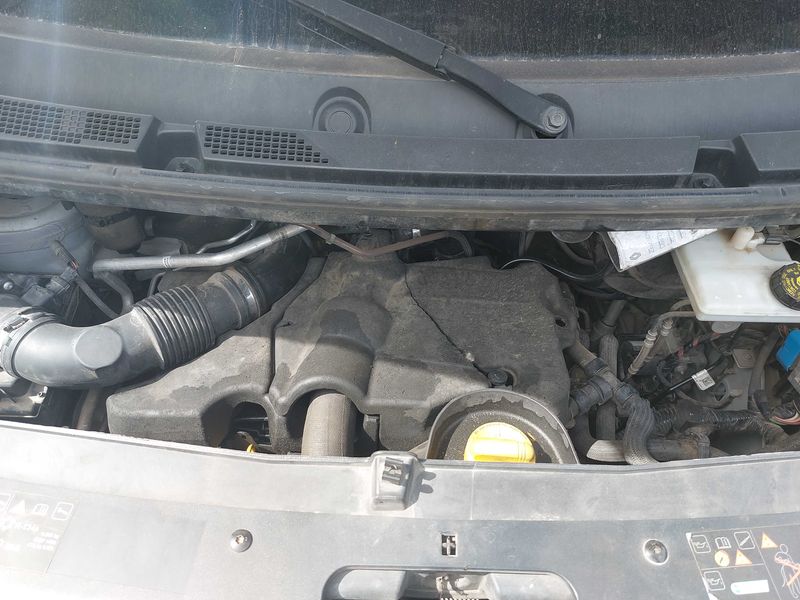 Renault Master 2.3 dCi L3H3 3,5 Confort — zdjęcie 8