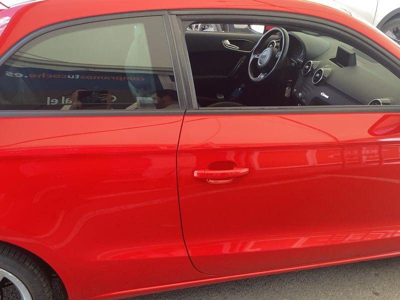Audi A1 1.6 TDI Ambition — zdjęcie 7
