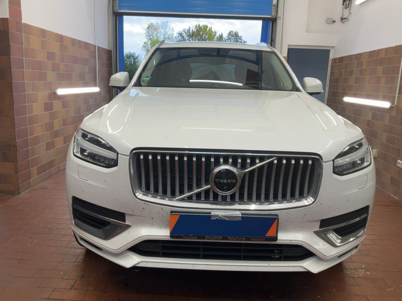 Volvo XC90 2.0 T8 Plug-in Hybrid Inscription AWD — zdjęcie 9