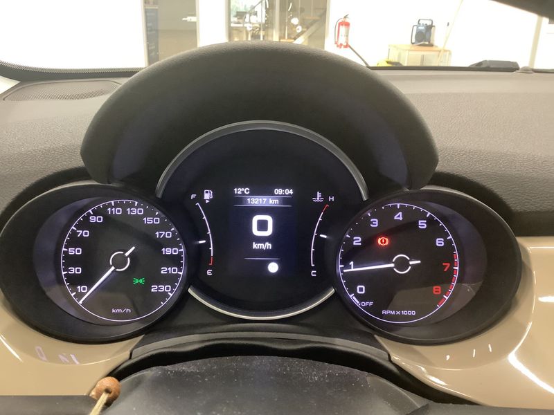 Fiat 500X 1.6 E-torQ Urban — zdjęcie 13