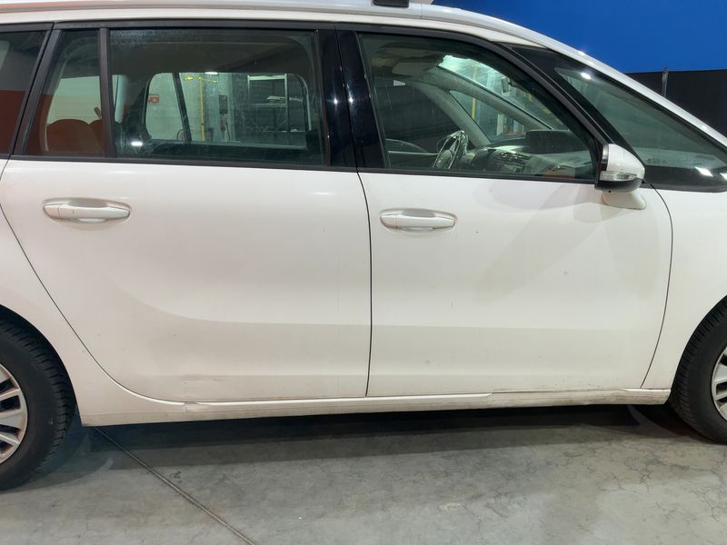 Citroen C4 Grand Picasso 1.2 e-THP Feel 2017 – снимка 10