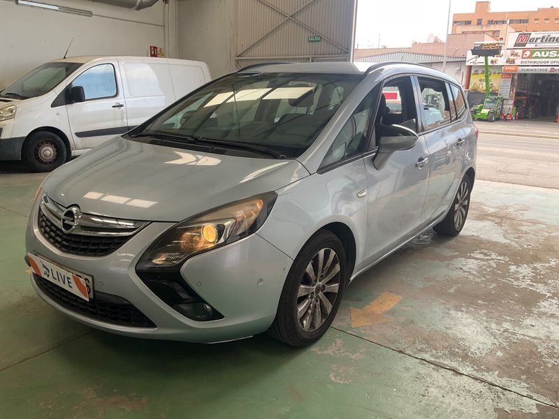 Opel Zafira Tourer 1.6 CDTI DPF Selective 2014 – снимка 1