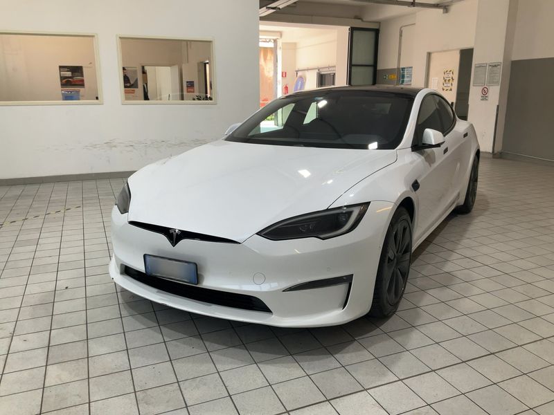 Tesla Model S Max Range
