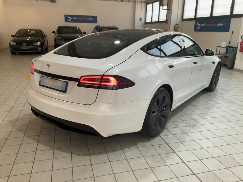 Tesla Model S Max Range — zdjęcie 6