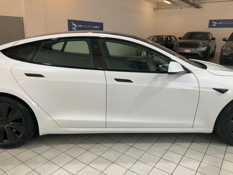 Tesla Model S Max Range — zdjęcie 7
