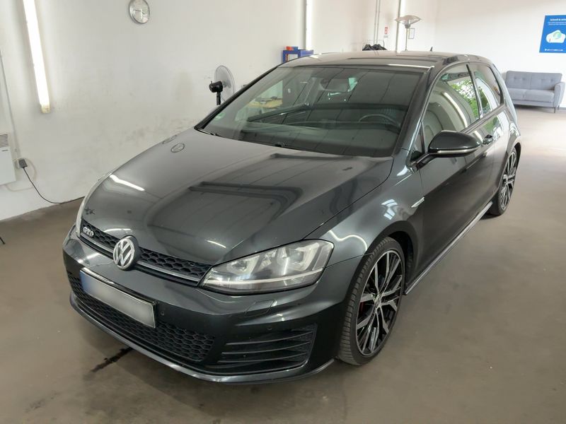 2013 Volkswagen Golf VII