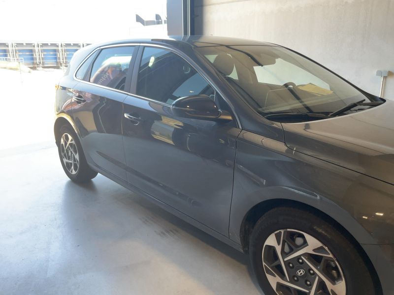 Hyundai i30 1.5 T-GDI Mild-Hybrid Advantage — zdjęcie 8