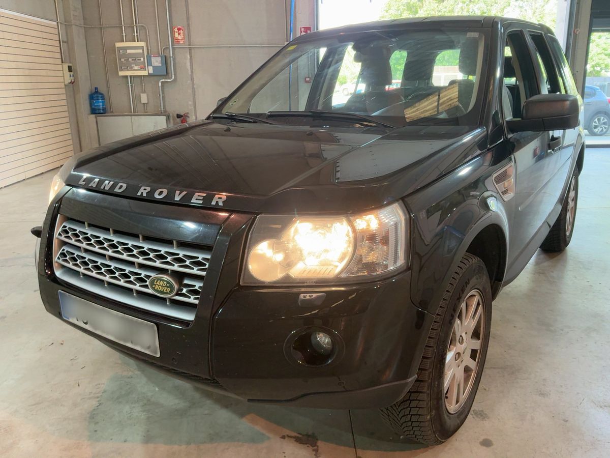 Land Rover 2009