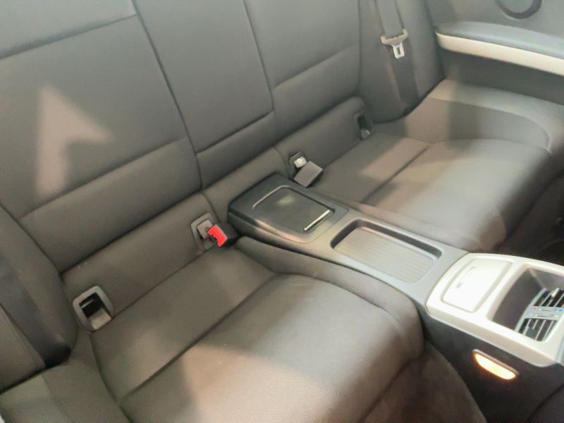 BMW 3er 330d 2010 – снимка 19