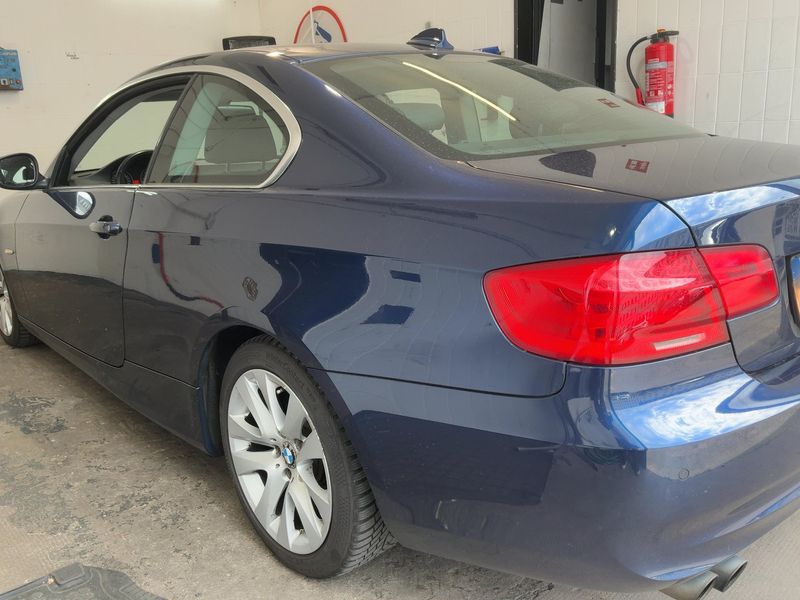 BMW 3er 330d 2010 – снимка 6