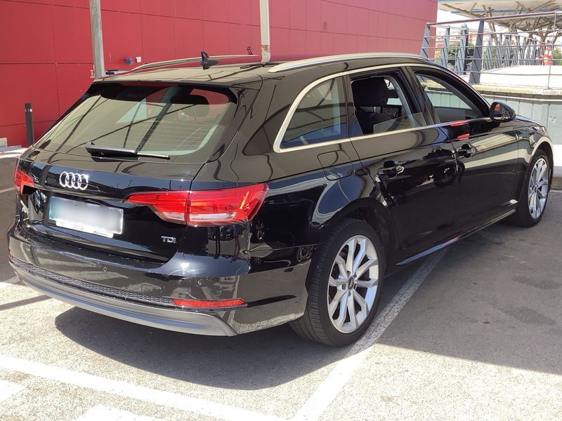 Audi A4 2.0 TDI Sport — zdjęcie 6