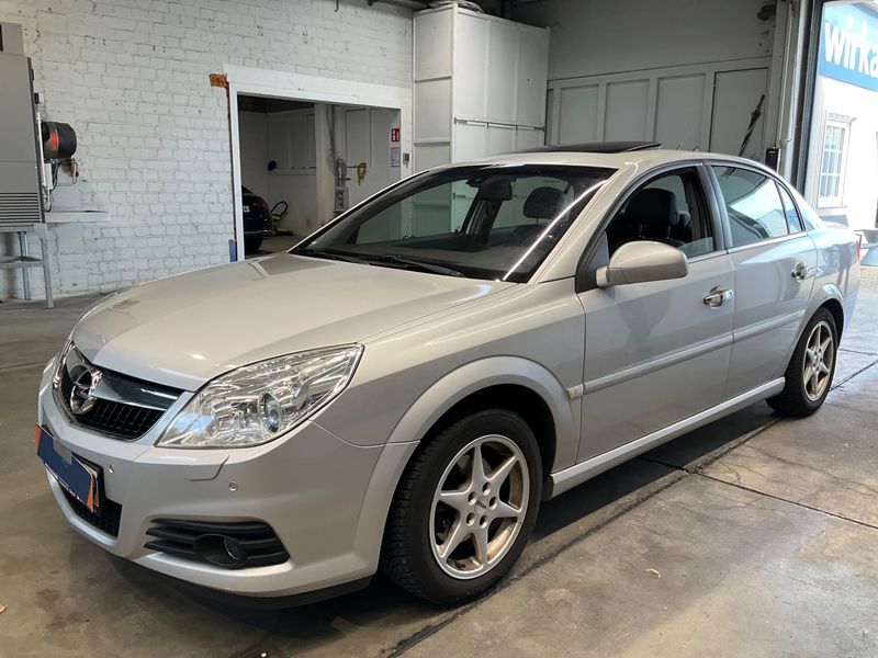 Opel Vectra 1.8 Cosmo