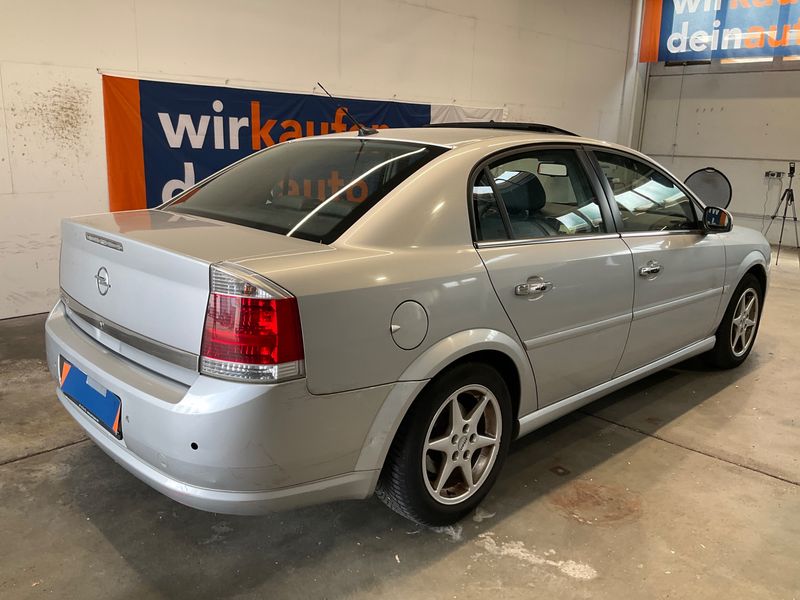 Opel Vectra 1.8 Cosmo — zdjęcie 2