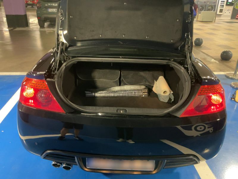 Peugeot 407 2.7 HDi Pack — zdjęcie 10