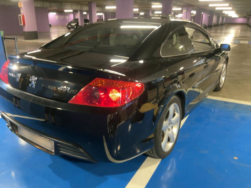 Peugeot 407 2.7 HDi Pack — zdjęcie 6
