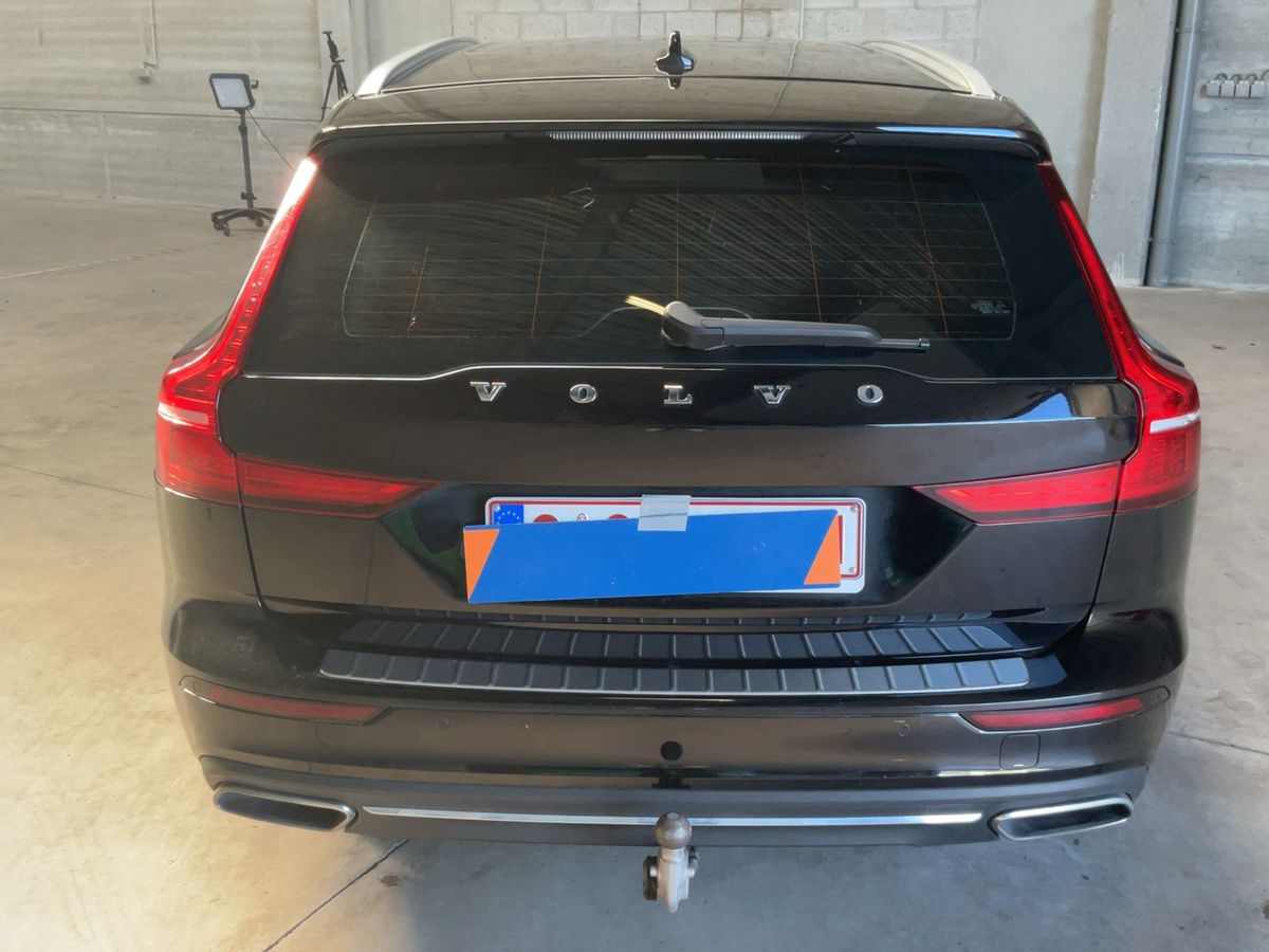 Volvo V60 2020 — photo 8