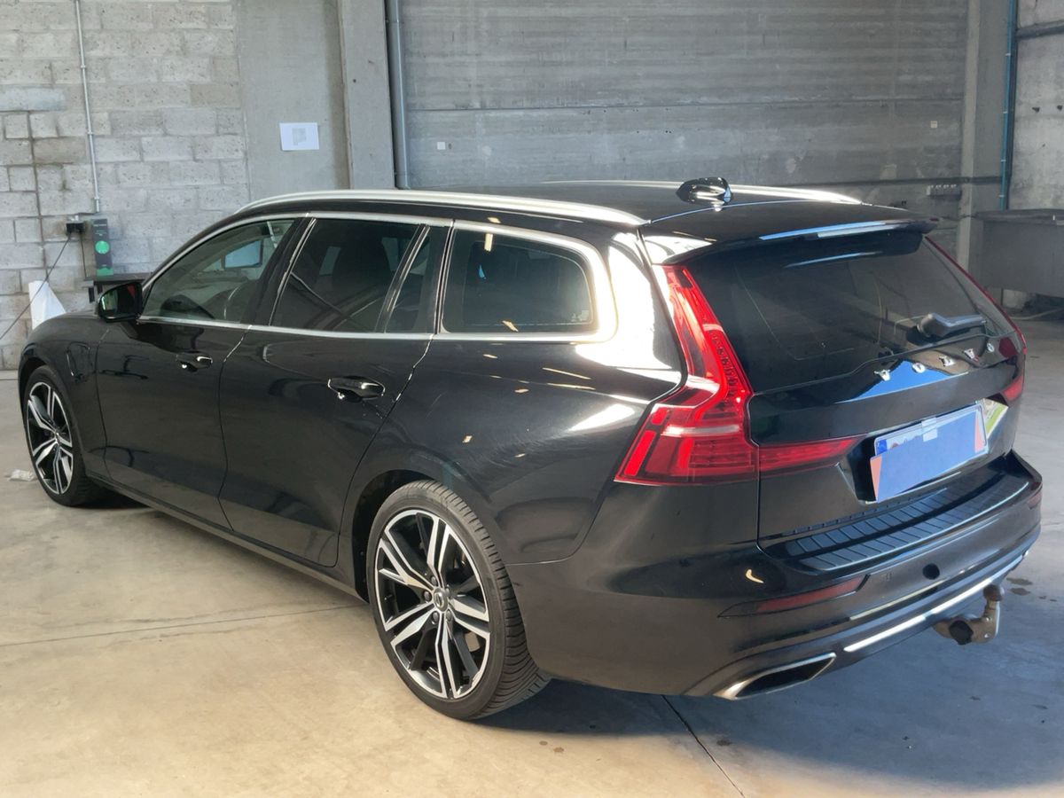Volvo V60 2020 — photo 7