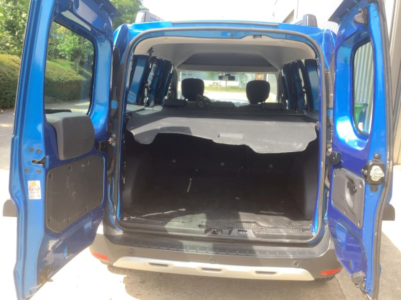 Dacia Dokker 1.3 TCe Stepway — zdjęcie 10